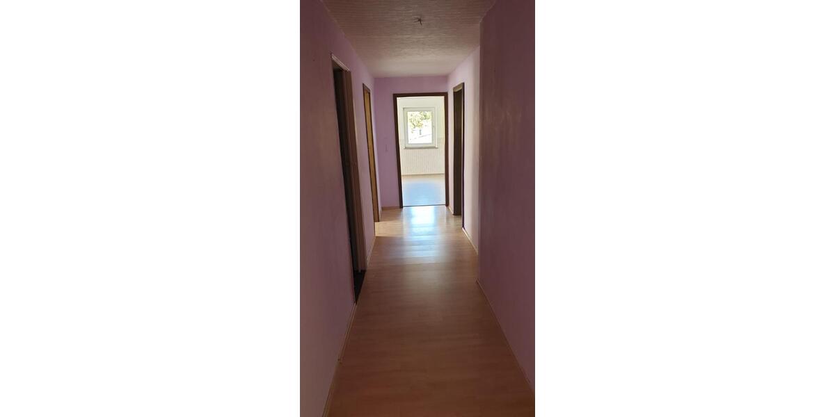 Dachgeschoßwohnung Vlotho - 2 Zimmer, 57 m&sup2;, 650&euro; | Angebot:26403750