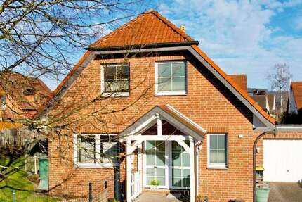 Haus Hüllhorst - 4 Zimmer, 105 m&sup2;, 319.000&euro; | Angebot:25164924