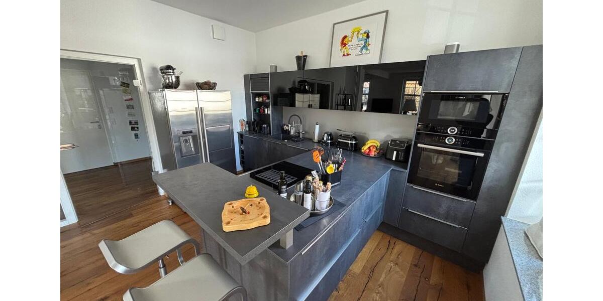 Hochparterre Herford Diebrock - 3 Zimmer, 139 m&sup2;, 1.200&euro; | Angebot:25900418