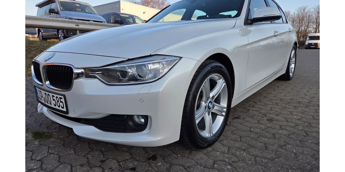 BMW 320 262.500 km 10.500 &euro; Hiddenhausen 32120