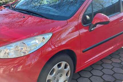 Peugeot 207 135.000 km 1.490 &euro; Petershagen, Stadt 32469