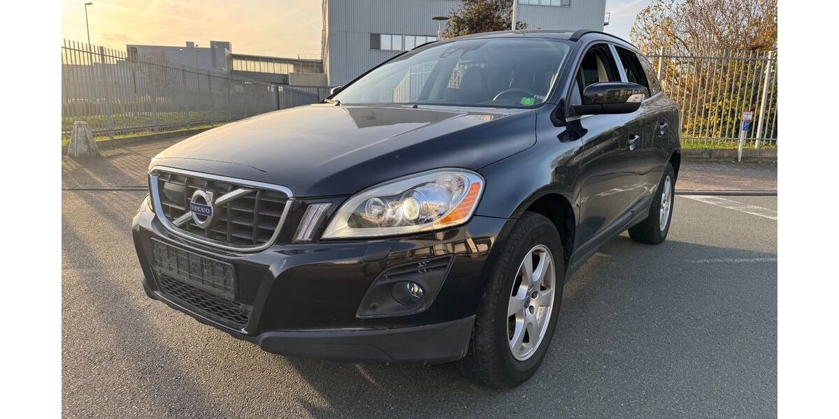 Volvo XC60 168.000 km 8.990 &euro; Minden 32425