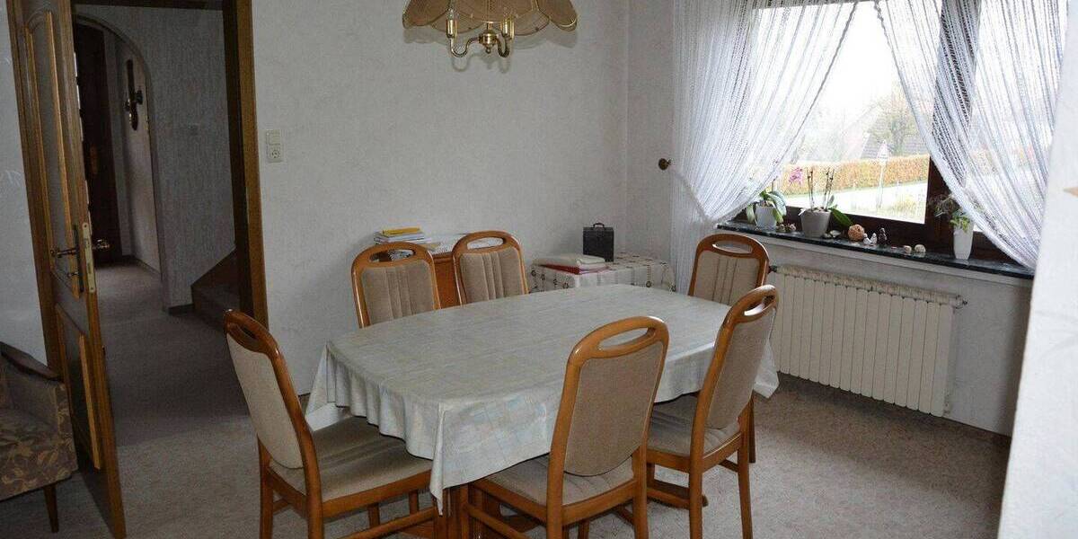 Einfamilienhaus Bad Oeynhausen Rehme - 5 Zimmer, 140 m&sup2;, 1.200&euro; | Angebot:26841283