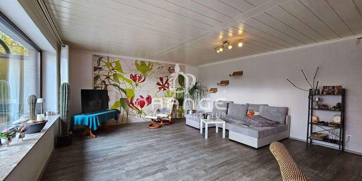 Mehrfamilienhaus, Wohnhaus Bad Salzuflen / Lockhausen Lockhausen - 1 Zimmer, 218 m&sup2;, 430.000&euro; | Angebot:25909224