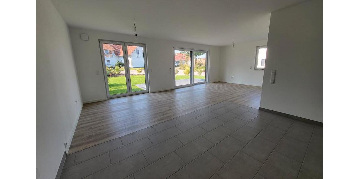 Erdgeschoßwohnung Hille - 3 Zimmer, 94 m&sup2;, 355.000&euro; | Angebot:25961801