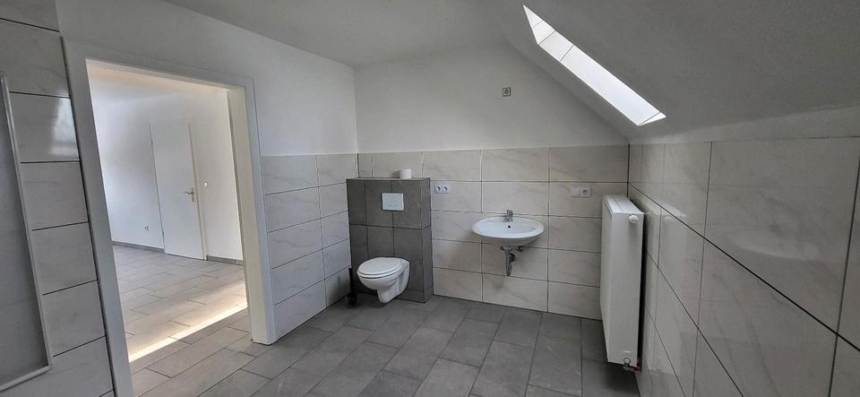 Mehrfamilienhaus, Wohnhaus Stolzenau - 7 Zimmer, 197 m&sup2;, 350.000&euro; | Angebot:26198911