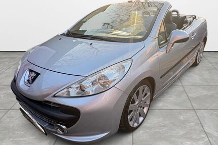 Peugeot 207 150.000 km 2.950 &euro; stadthagen 31655
