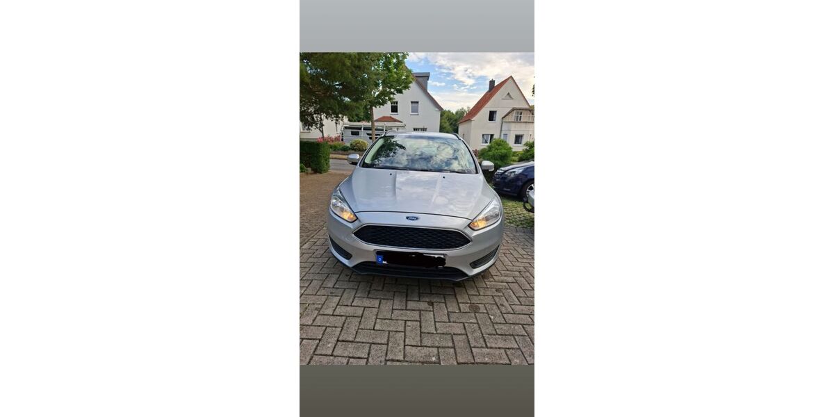 Ford Focus 123.500 km 6.900 &euro; Herford 32052