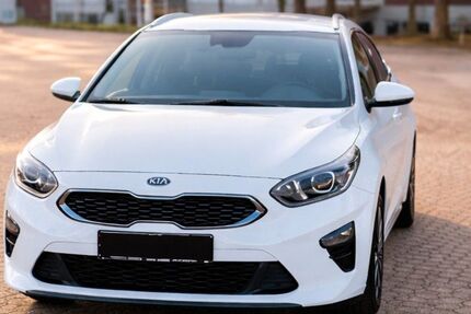 Kia ceed / Ceed 87.000 km 14.800 &euro; Bad Oeynhausen 32547