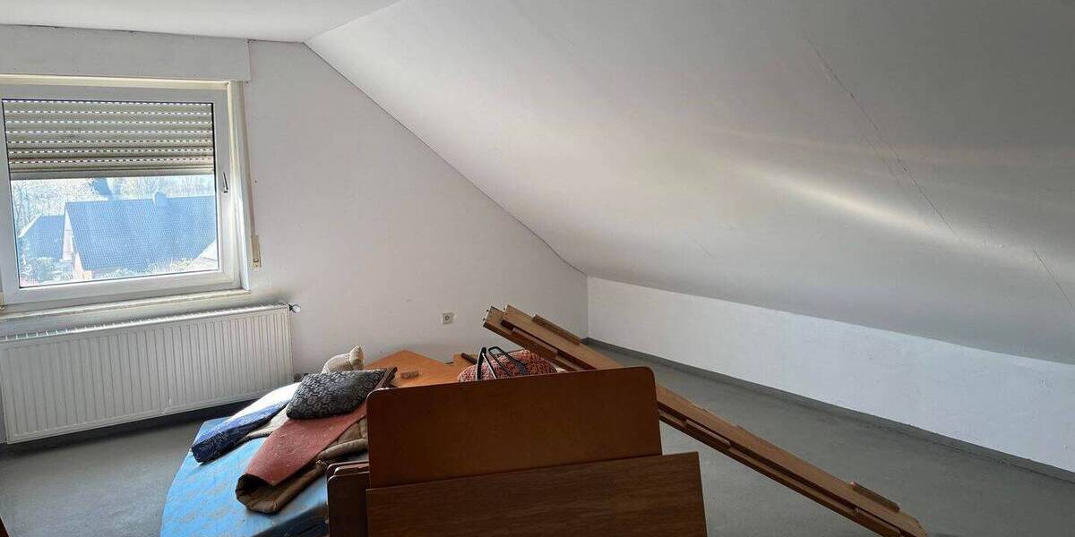 Einfamilienhaus Hüllhorst Oberbauerschaft - 7 Zimmer, 185 m&sup2;, 265.000&euro; | Angebot:26291661
