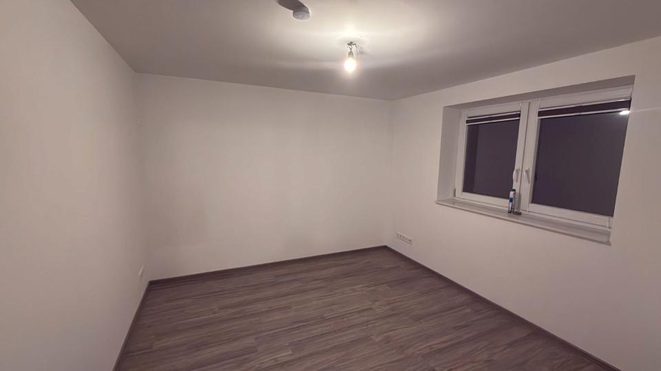 Dachgeschoßwohnung Bad Oeynhausen Dehme - 3 Zimmer, 121 m&sup2;, 1.290&euro; | Angebot:26248811