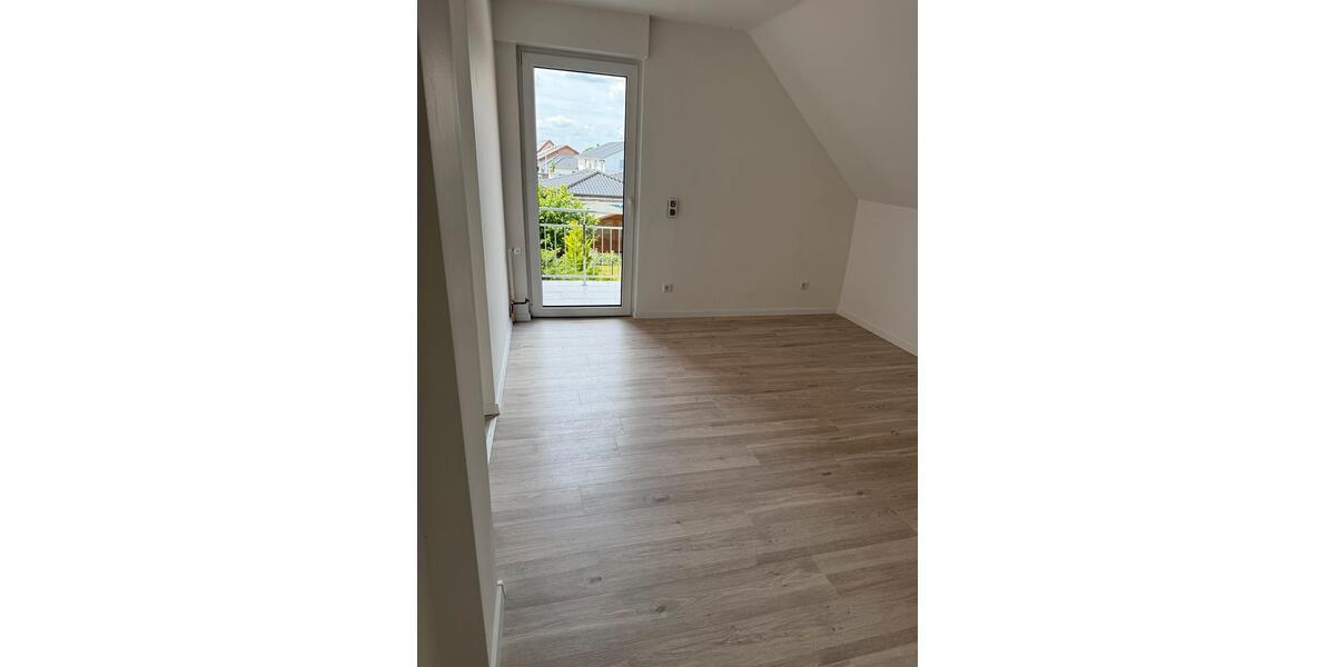Dachgeschoßwohnung Minden - 2 Zimmer, 84 m&sup2;, 850&euro; | Angebot:26636744