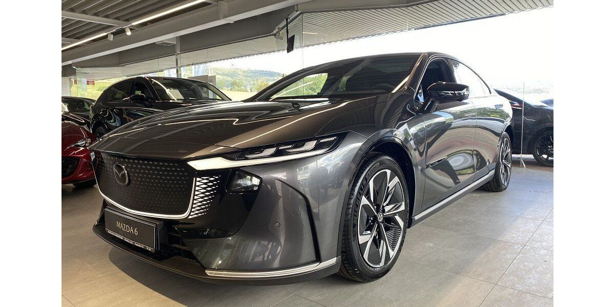 Mazda 6e 8.500 km 35.990 &euro; Rinteln 31737