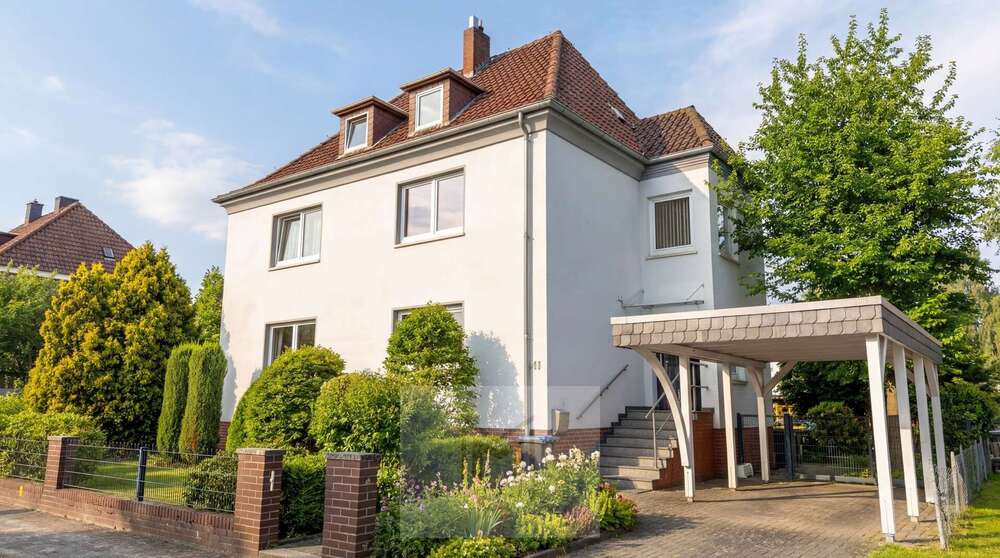 Einfamilienhaus Stadthagen - 7 Zimmer, 199 m&sup2;, 335.000&euro; | Angebot:26764907