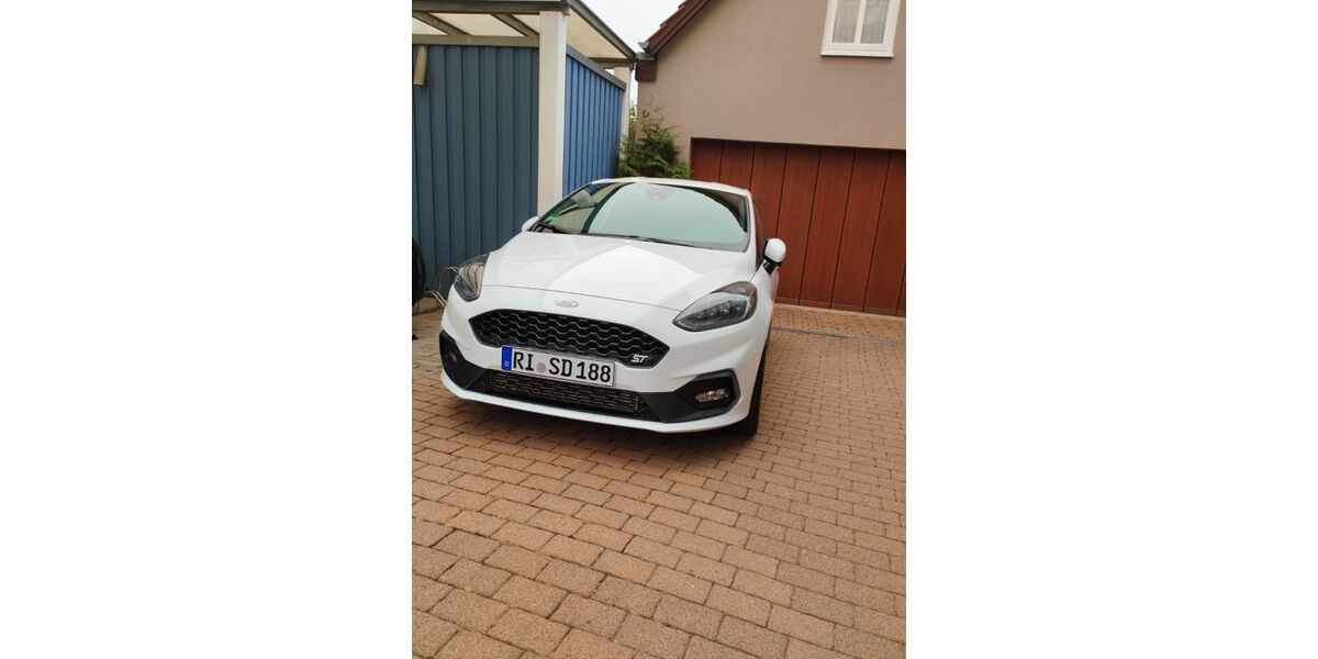 Ford Fiesta 41.000 km 18.000 &euro; Rinteln 31737