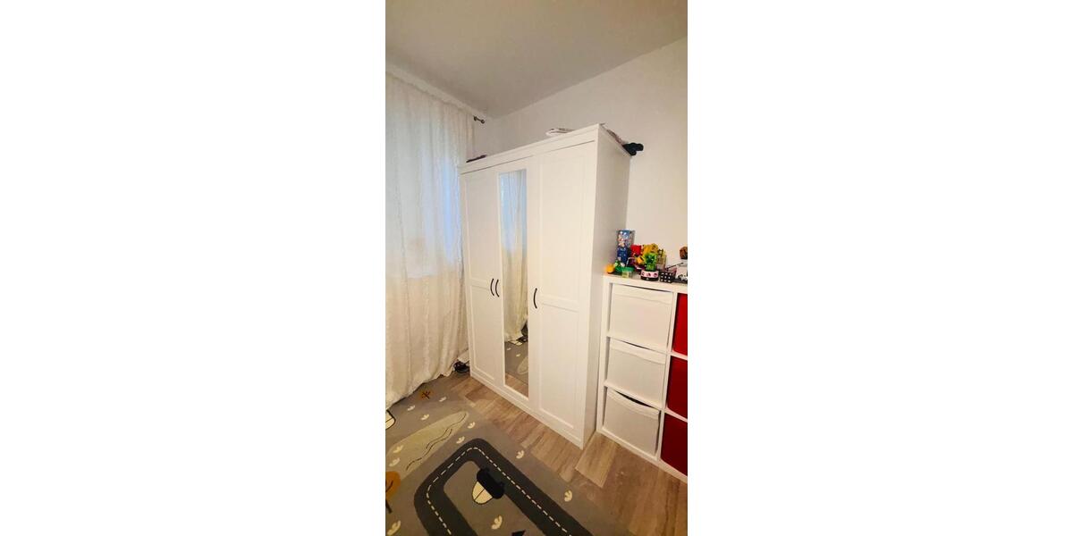 Etagenwohnung Hiddenhausen - 3 Zimmer, 72 m&sup2;, 5.000&euro; | Angebot:25287111