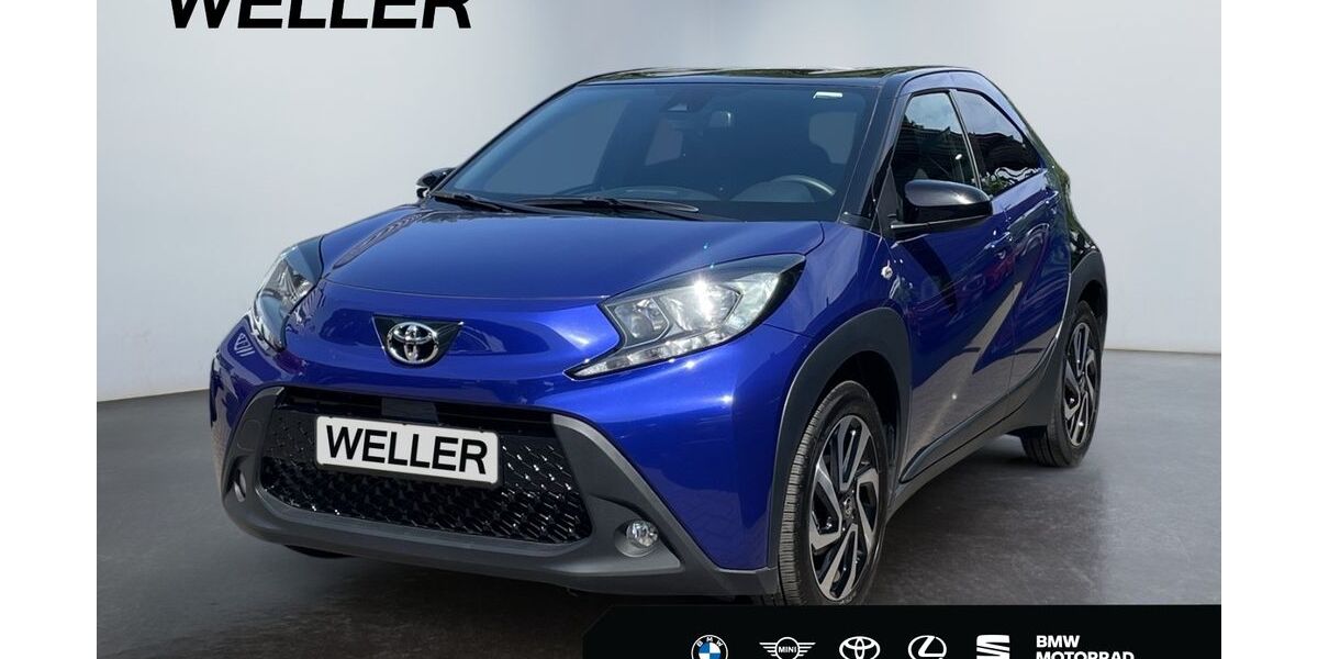 Toyota Aygo (X) 11.077 km 15.349 &euro; Herford 32049