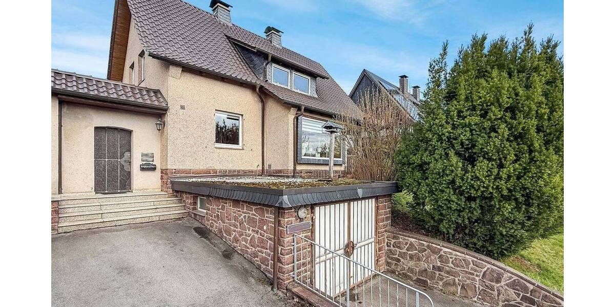 Mehrfamilienhaus, Wohnhaus Extertal Bösingfeld - 6 Zimmer, 130 m&sup2;, 195.000&euro; | Angebot:26230716