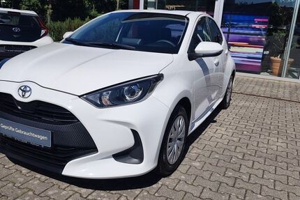 Toyota Yaris 26.000 km 14.620 &euro; Stadthagen 31655