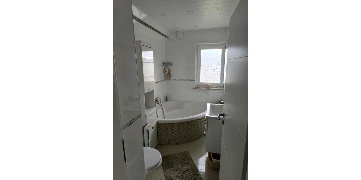 Einfamilienhaus Kirchlengern - 8 Zimmer, 172 m&sup2;, 290.000&euro; | Angebot:25638722