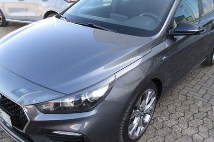 Hyundai i30 33.044 km 19.950 &euro; Bad Oeynhausen 32547
