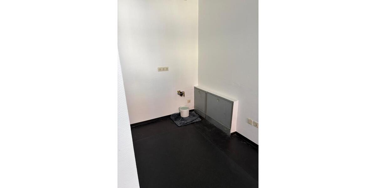 Etagenwohnung Bad Salzuflen - 3 Zimmer, 125 m&sup2;, 1.500&euro; | Angebot:26689303