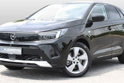 Opel Grandland (X) 27.330 km 23.980 &euro; Bad Salzuflen 32108