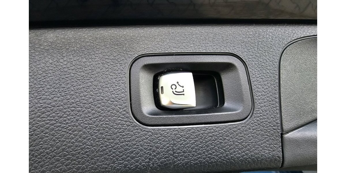 Mercedes-Benz GLC 350 d 4M Exclusive AMG Int. LED AHK RFK PANO 109.247 km 31.790 &euro; Löhne 32584