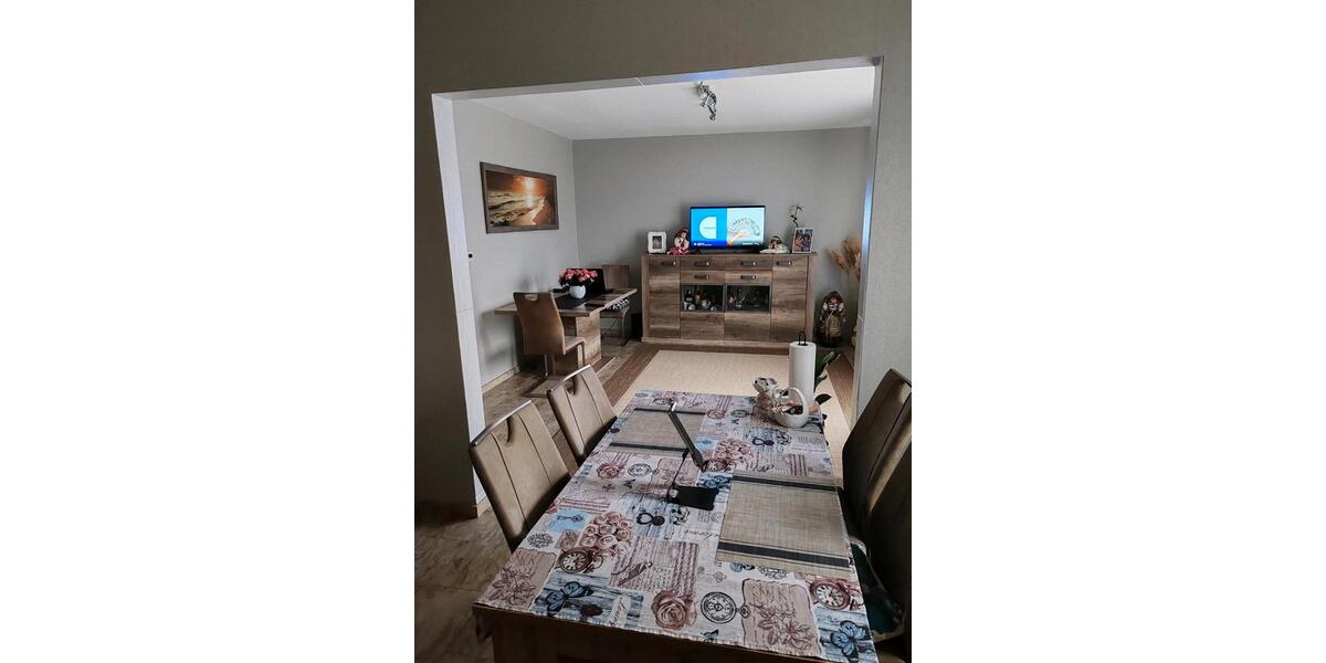 Einfamilienhaus Kalletal - 9 Zimmer, 190 m&sup2;, 320.000&euro; | Angebot:25053945