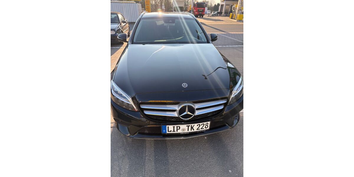 Mercedes-Benz C 220 152.000 km 22.999 &euro; Extertal 32699