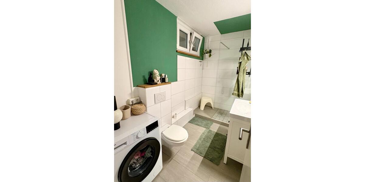 Etagenwohnung Lemgo - 2 Zimmer, 72 m&sup2;, 1.000&euro; | Angebot:25719983