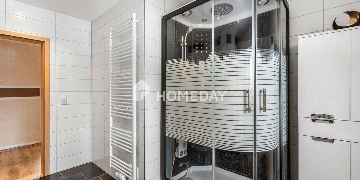 Doppelhaushälfte Rinteln Möllenbeck - 5 Zimmer, 168 m&sup2;, 220.000&euro; | Angebot:25696168