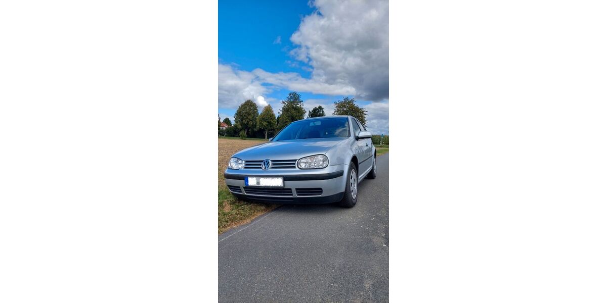 VW Golf 140.700 km 2.650 &euro; Petershagen 32469