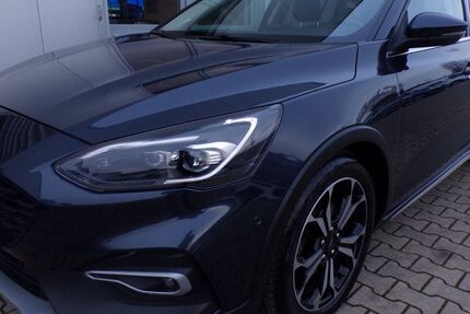 Ford Focus 37.402 km 23.950 &euro; Bad Oeynhausen 32547