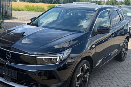 Opel Grandland (X) 49.000 km 18.500 &euro; Löhne Mennighüffen 32584