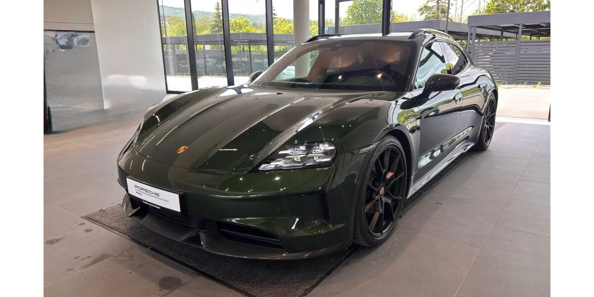 Porsche Taycan 6.100 km 124.900 &euro; Minden 32429