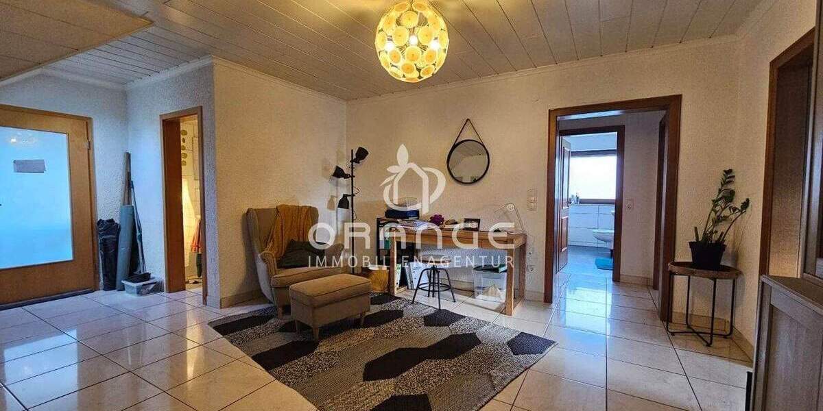 Mehrfamilienhaus, Wohnhaus Bad Salzuflen / Lockhausen Lockhausen - 1 Zimmer, 218 m&sup2;, 430.000&euro; | Angebot:25909224