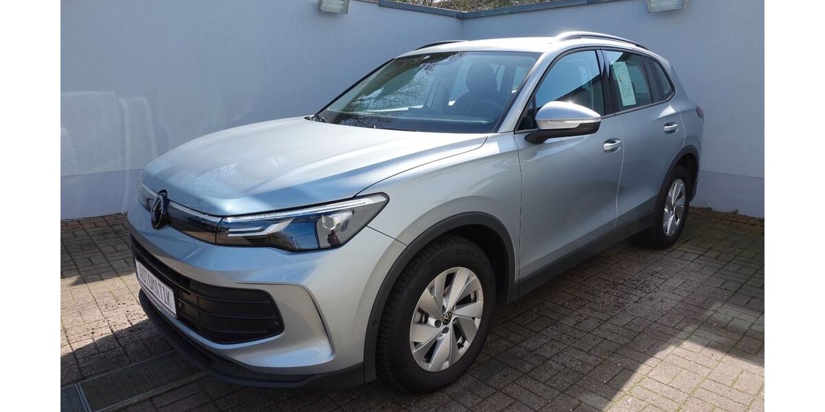 VW Tiguan 15.620 km 31.990 &euro; Bad Oeynhausen 32545