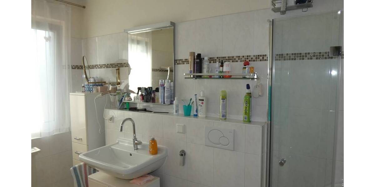 Etagenwohnung Bückeburg - 3 Zimmer, 84 m&sup2;, 298.000&euro; | Angebot:25995802