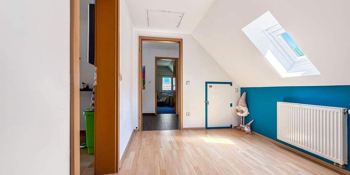 Einfamilienhaus Porta Westfalica Lerbeck - 6 Zimmer, 202 m&sup2;, 295.000&euro; | Angebot:25743778