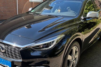 INFINITI Q30 79.580 km 15.499 &euro; Bünde 32257