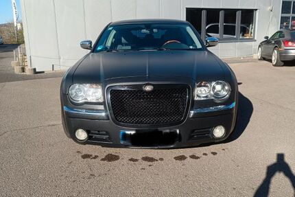 Chrysler 300C 290.436 km 6.500 &euro; Bad Salzuflen 32105
