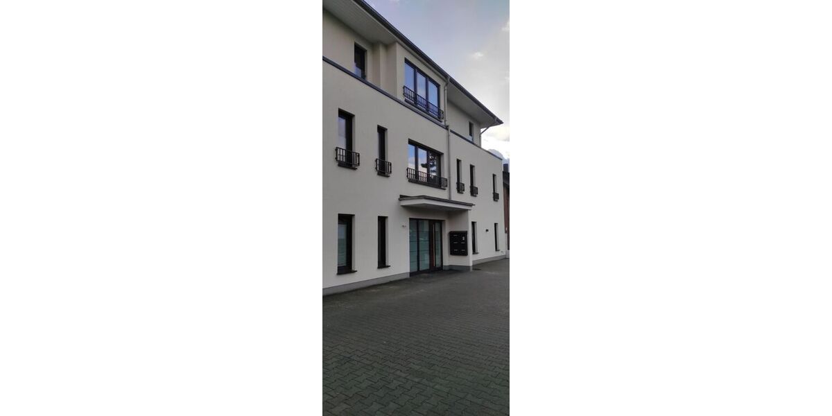 Exklusives Penthouse mit 4 Zimmern und Dachterrasse in Bad Oeynhausen - Einfamilienhaus Bad Oeynhausen | Angebot:25908490