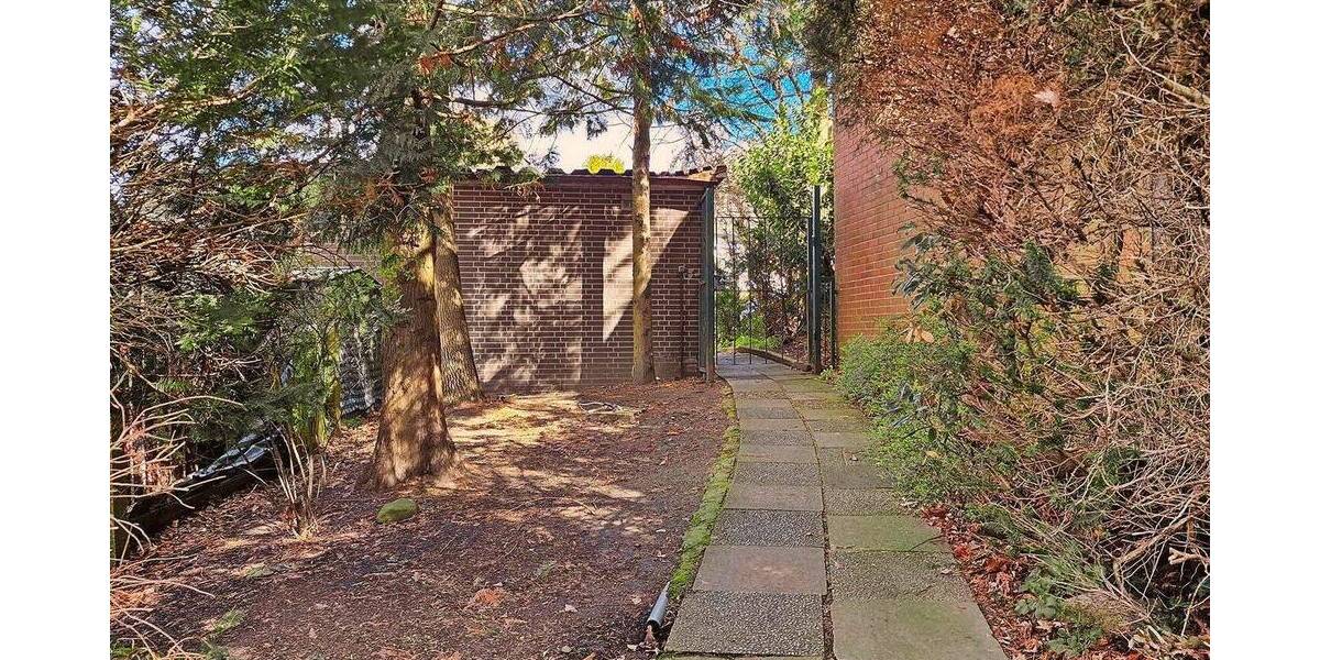 Einfamilienhaus Heeßen - 5 Zimmer, 129 m&sup2;, 130.000&euro; | Angebot:25685470