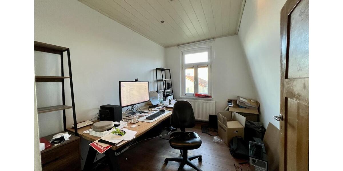 Einfamilienhaus Lübbecke - 6 Zimmer, 180 m&sup2;, 1.250&euro; | Angebot:24451050