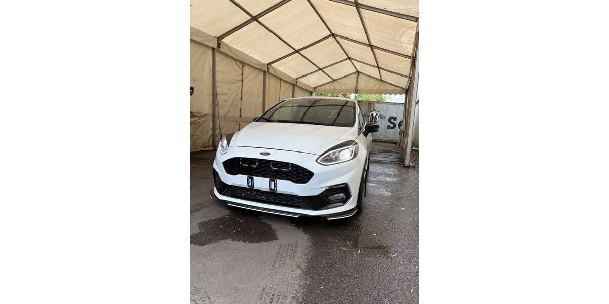Ford Fiesta 32.280 km 14.980 &euro; Herford 32049