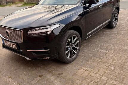 Volvo XC90 195.604 km 21.600 &euro; Lemgo 32657