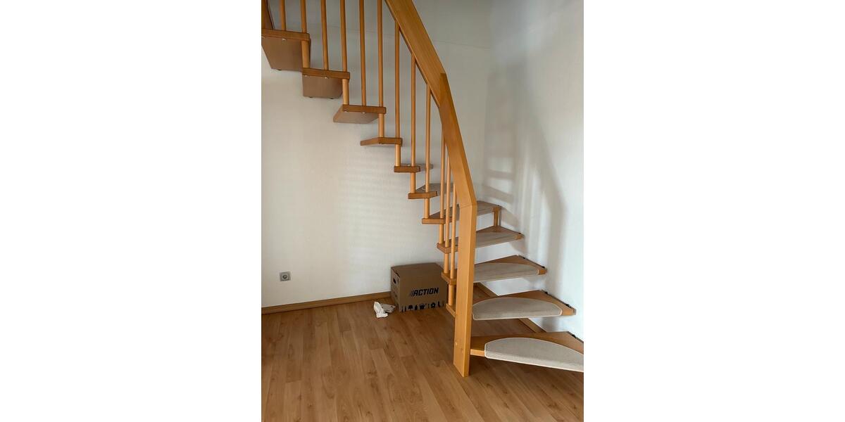 Etagenwohnung Enger - 4 Zimmer, 150 m&sup2;, 1.300&euro; | Angebot:26022700