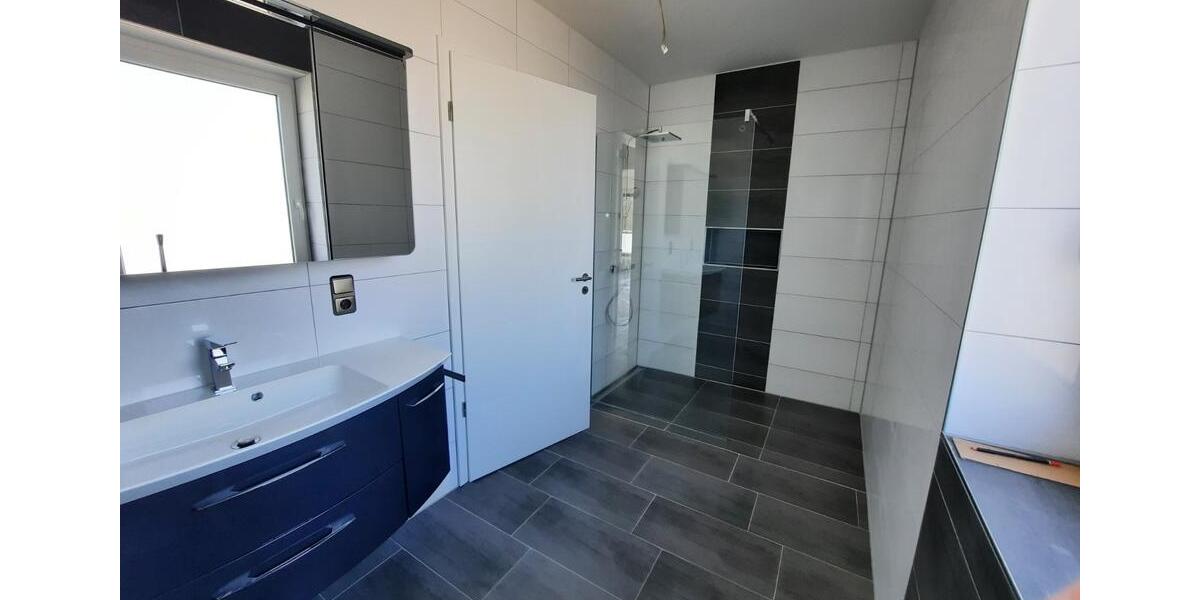 Einfamilienhaus Vlotho - 3 Zimmer, 78 m&sup2;, 960&euro; | Angebot:25933979