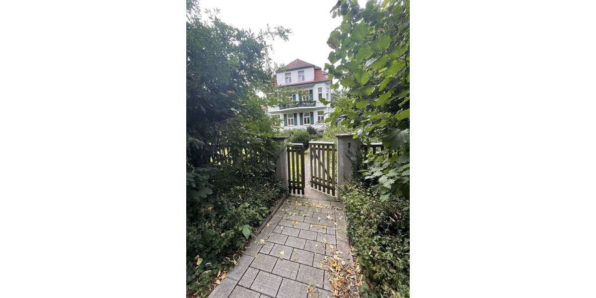 Etagenwohnung Herford - 5 Zimmer, 150 m&sup2;, 1.361&euro; | Angebot:25564359